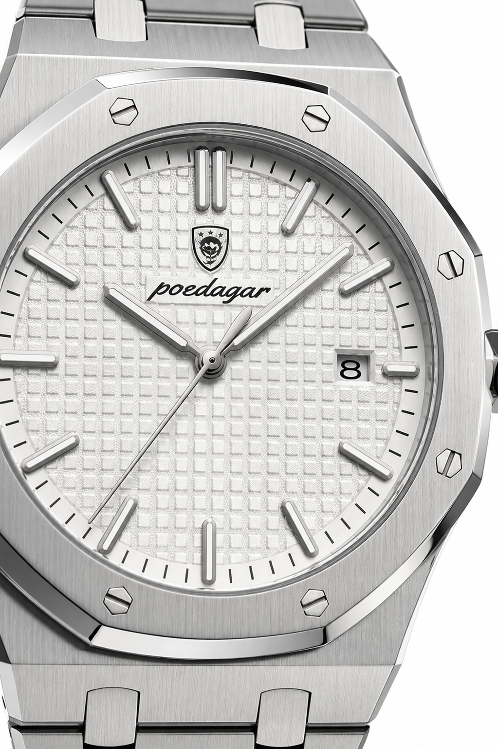 AI-GENERATED | source: Codex native GPT Image 2 img2img | purpose: white-technical-macro | product: Fenix | variant: Silver Steel | original_ref: fe.jpg / gid://shopify/MediaImage/44987029324065 | date: 2026-07-02 | target: PDP gallery