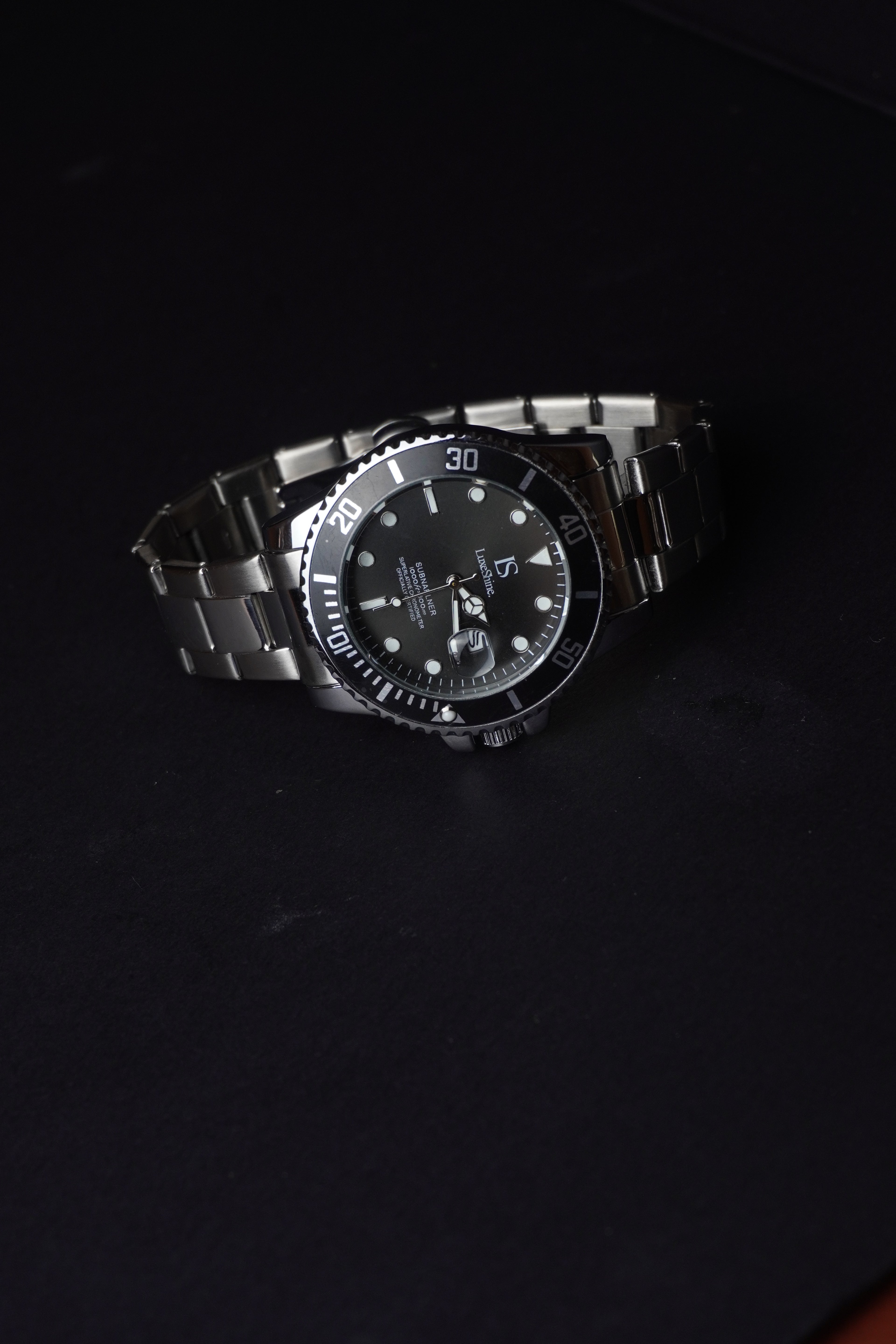 ORIGINAL-CLIENT | source: Google Drive | purpose: gallery-original | product: Ascari | variant: Midnight Black | original_ref: DSC00266.JPG | date: 2026-07-06 | target: product-media