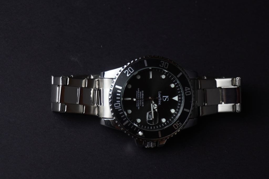 ORIGINAL-CLIENT | source: Google Drive | purpose: gallery-original | product: Ascari | variant: Midnight Black | original_ref: DSC00261.JPG | date: 2026-07-06 | target: product-media