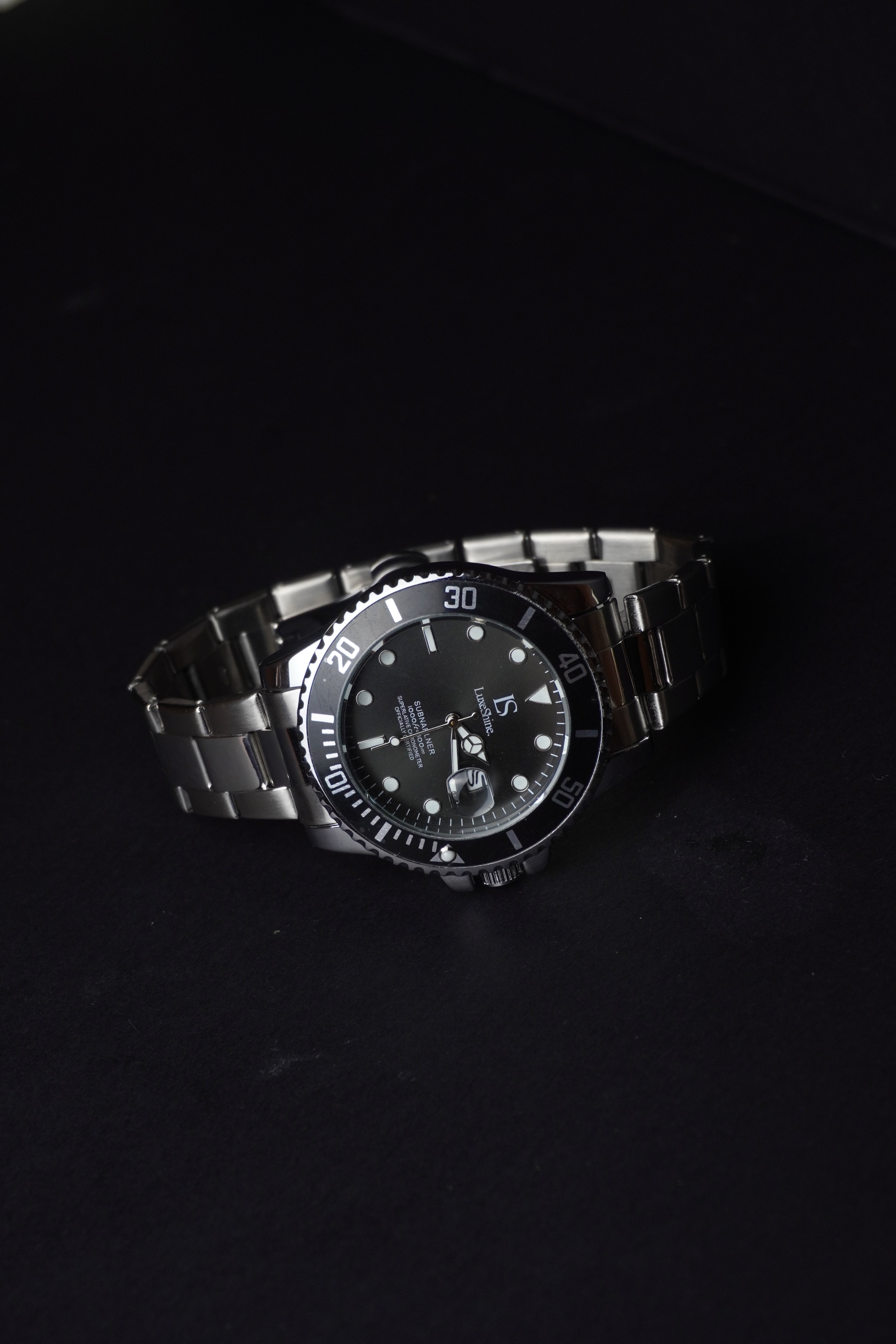 ORIGINAL-CLIENT | source: Google Drive | purpose: gallery-original | product: Ascari | variant: Midnight Black | original_ref: DSC00267.JPG | date: 2026-07-06 | target: product-media